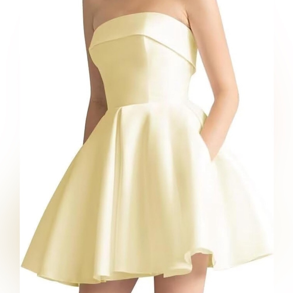 NWT Yellow Satin Strapless Mini Homecoming Dress